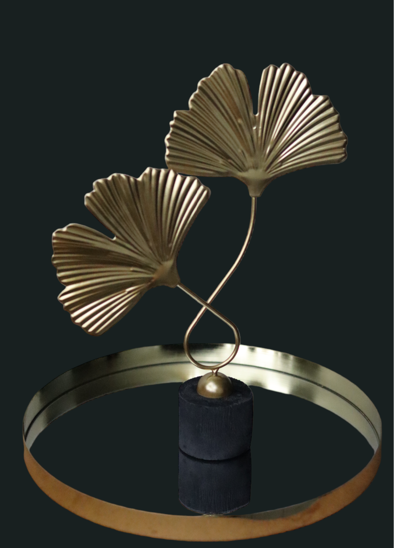 Ginkgo Leaf Statue