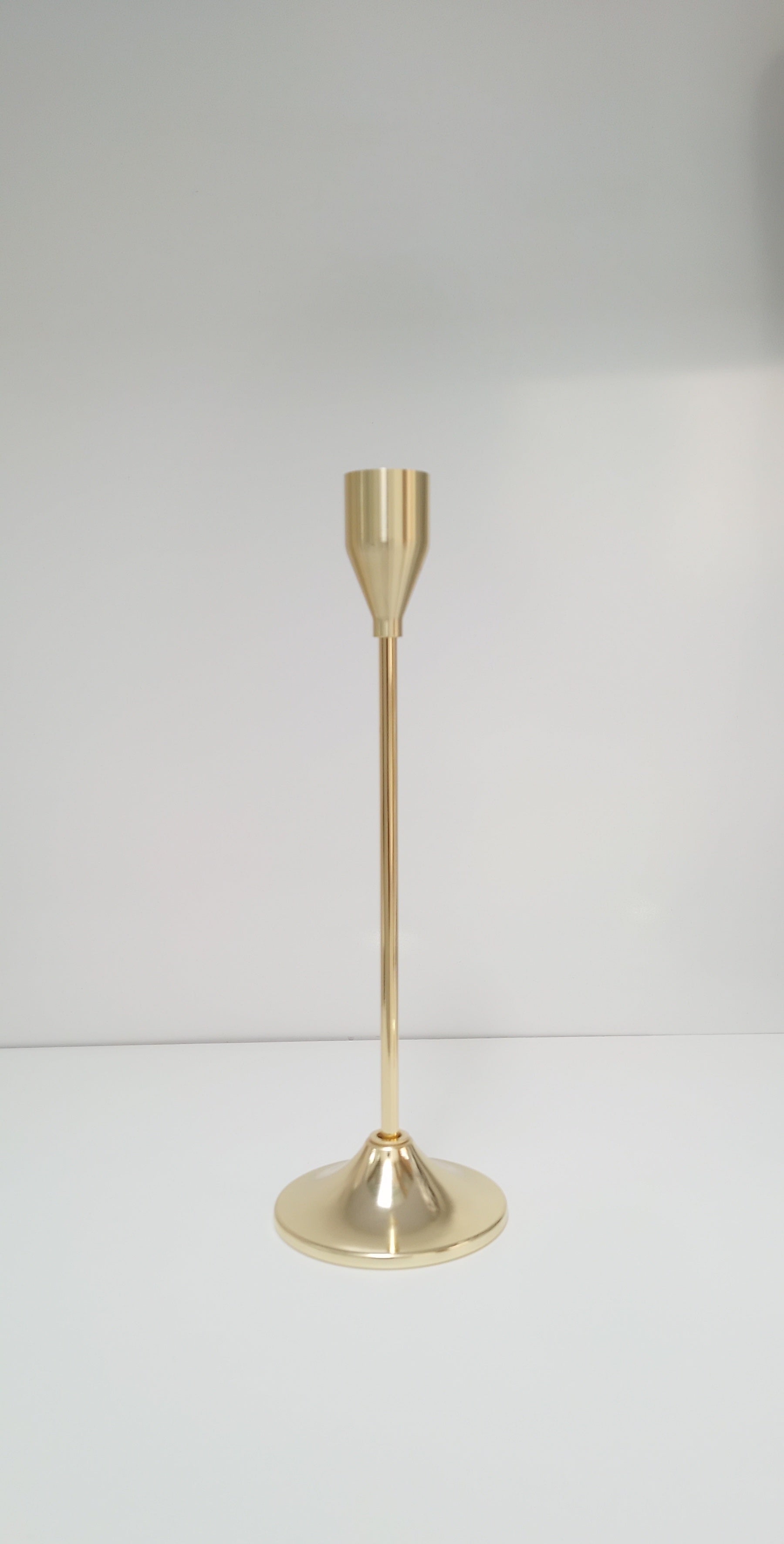 Gold Candle Holders(Set of 2)